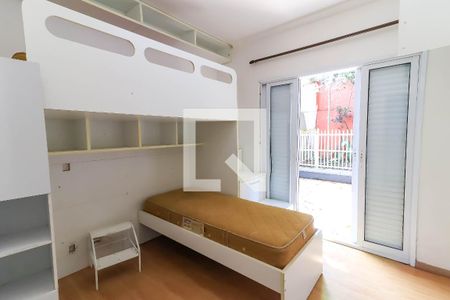 Casa à venda com 330m², 3 quartos e 8 vagas Casa à venda com 330m², 3 quartos e 8 vagasQuarto 2