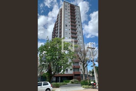 Studio à venda com 27m², 1 quarto e 1 vaga Studio à venda com 27m², 1 quarto e 1 vagaFachada e portaria
