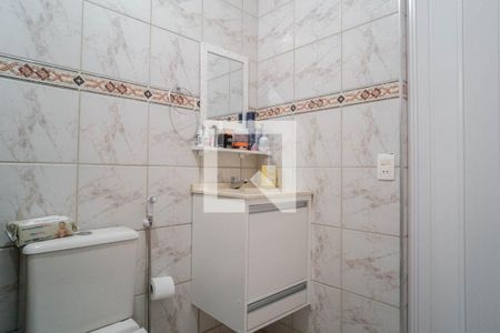 Casa à venda com 180m², 3 quartos e 2 vagas Casa à venda com 180m², 3 quartos e 2 vagasBanheiro 3