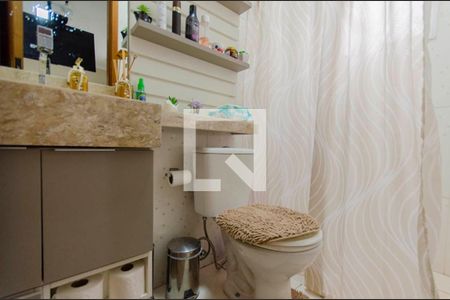 Casa de condomínio à venda com 120m², 3 quartos e 2 vagasBanheiro Suíte