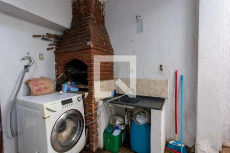 Casa à venda com 105m², 2 quartos e 3 vagas Casa à venda com 105m², 2 quartos e 3 vagasArea de Serviços/Churrasqueira