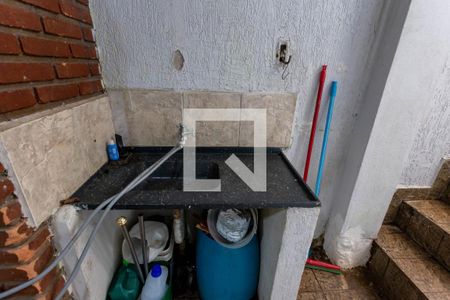 Casa à venda com 105m², 2 quartos e 3 vagas Casa à venda com 105m², 2 quartos e 3 vagasArea de Serviços/Churrasqueira