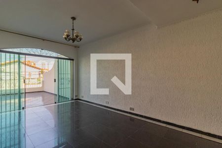 Sala de casa à venda com 3 quartos, 157m² em Vila Morse, São Paulo