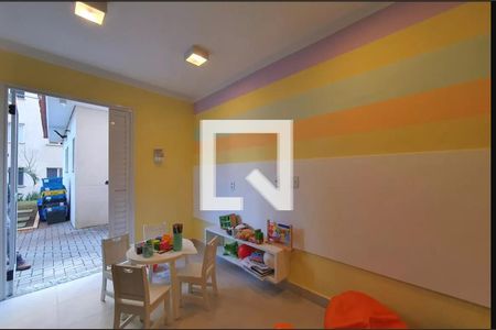 Apartamento para alugar com 41m², 2 quartos e sem vagaÁrea comum - Brinquedoteca