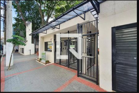 Apartamento para alugar com 41m², 2 quartos e sem vagaFachada e portaria