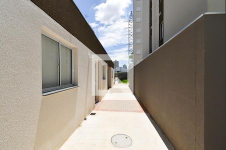 Apartamento à venda com 38m², 2 quartos e sem vagaÁrea comum