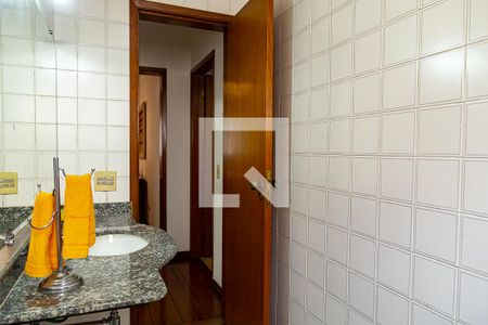 Apartamento à venda com 160m², 4 quartos e 2 vagas Apartamento à venda com 160m², 4 quartos e 2 vagasLavabo