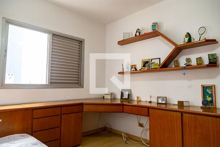 Apartamento à venda com 160m², 4 quartos e 2 vagas Apartamento à venda com 160m², 4 quartos e 2 vagasQuarto 2