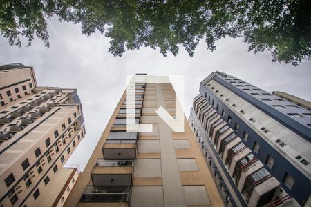 Apartamento à venda com 160m², 4 quartos e 2 vagas Apartamento à venda com 160m², 4 quartos e 2 vagasFachada