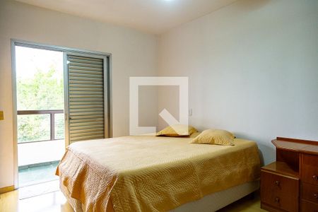 Apartamento à venda com 160m², 4 quartos e 2 vagas Apartamento à venda com 160m², 4 quartos e 2 vagasSuíte