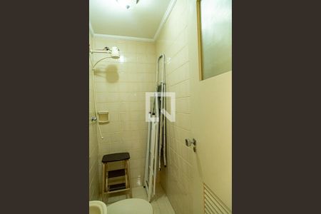 Apartamento à venda com 160m², 4 quartos e 2 vagas Apartamento à venda com 160m², 4 quartos e 2 vagasBanheiro de Serviço