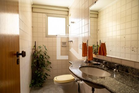 Apartamento à venda com 160m², 4 quartos e 2 vagas Apartamento à venda com 160m², 4 quartos e 2 vagasLavabo