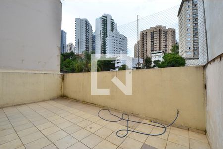 Casa à venda com 240m², 3 quartos e 3 vagasQuintal