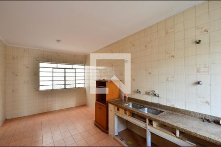 Casa à venda com 240m², 3 quartos e 3 vagasCozinha
