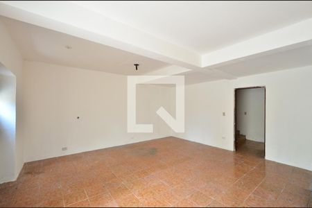 Casa à venda com 240m², 3 quartos e 3 vagasSalão