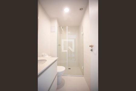 Banheiro de kitnet/studio para alugar com 1 quarto, 25m² em Vila Clementino, São Paulo