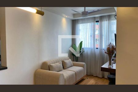 Sala  de apartamento para alugar com 2 quartos, 62m² em Setor Bueno, Goiânia