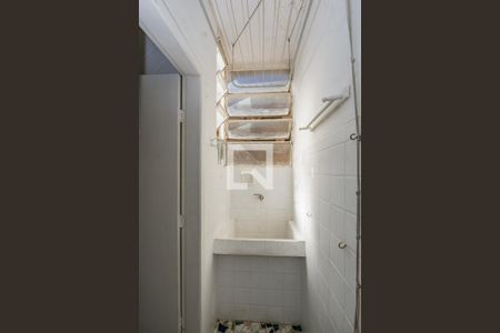 Apartamento à venda com 83m², 3 quartos e 1 vagaÁrea de Serviço