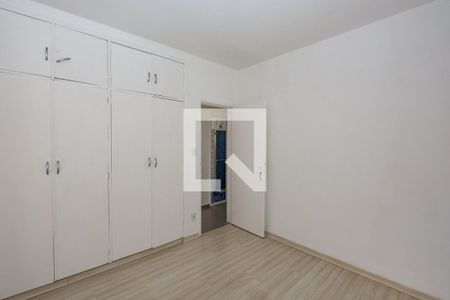 Quarto 1 de apartamento para alugar com 3 quartos, 83m² em Salgado Filho, Belo Horizonte