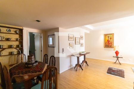 Apartamento à venda com 100m², 2 quartos e sem vagaSala