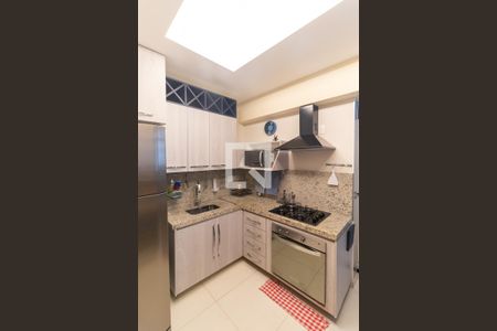 Apartamento à venda com 100m², 2 quartos e sem vagaCozinha