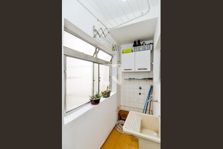 Área de Serviço de apartamento para alugar com 2 quartos, 69m² em Jardim Santa Mena, Guarulhos