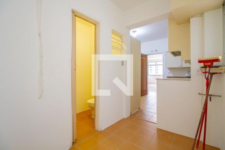 Apartamento à venda com 115m², 2 quartos e 1 vagaÁrea de Serviço