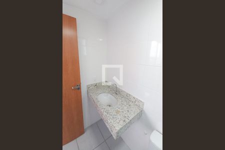 Apartamento para alugar com 60m², 2 quartos e 1 vaga Apartamento para alugar com 60m², 2 quartos e 1 vagaBanheiro da Suíte