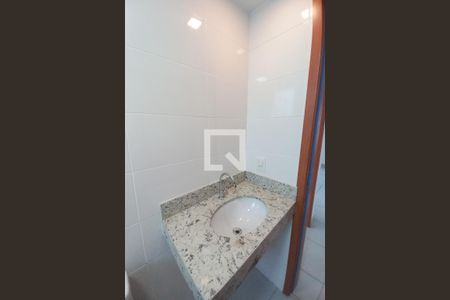 Apartamento para alugar com 60m², 2 quartos e 1 vaga Apartamento para alugar com 60m², 2 quartos e 1 vagaBanheiro