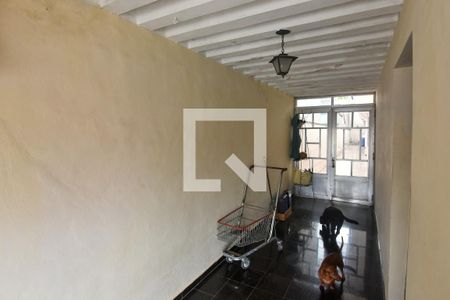 Casa à venda com 400m², 3 quartos e 3 vagasEntrada