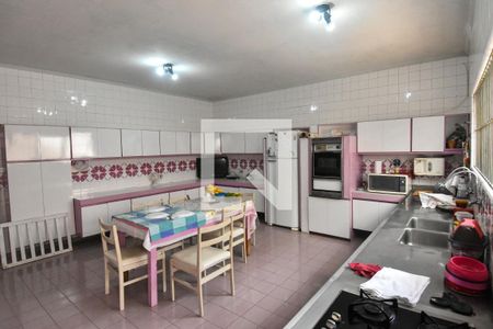 Casa à venda com 400m², 3 quartos e 3 vagasCozinha