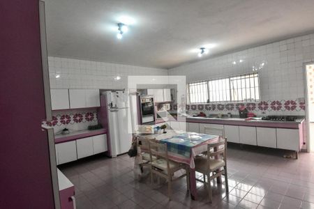 Casa à venda com 400m², 3 quartos e 3 vagasCozinha