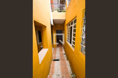 Casa à venda com 100m², 1 quarto e sem vagaÁrea externa