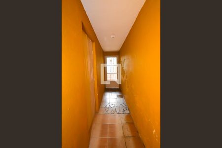 Casa à venda com 100m², 1 quarto e sem vagaÁrea externa