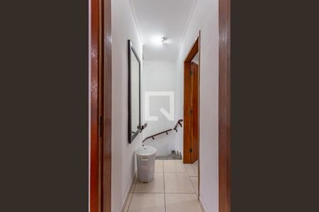 Corredor Dormitórios de casa à venda com 2 quartos, 95m² em Jardim Ipanema, Santo André