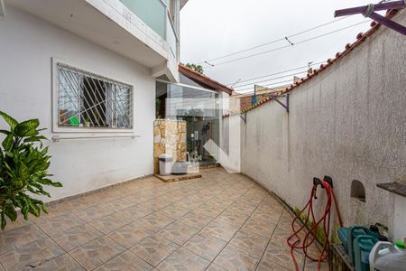 Casa à venda com 95m², 2 quartos e 2 vagasGaragem