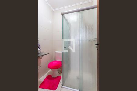 Casa à venda com 95m², 2 quartos e 2 vagasBanheiro da Suite 1