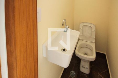 Lavabo de casa à venda com 3 quartos, 90m² em Vila Tolstoi, São Paulo