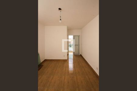 Casa à venda com 90m², 3 quartos e 2 vagasSuíte