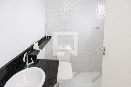 Casa à venda com 90m², 3 quartos e 2 vagasBanheiro da suite