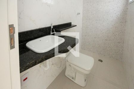 Casa à venda com 90m², 3 quartos e 2 vagasBanheiro