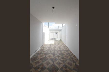 Casa à venda com 90m², 3 quartos e 2 vagasGaragem