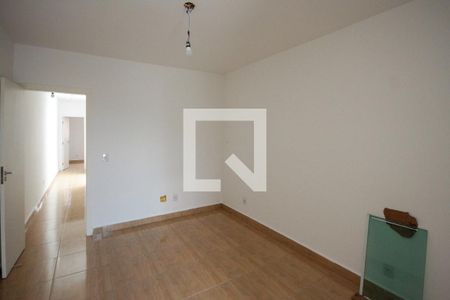Casa à venda com 90m², 3 quartos e 2 vagasSuíte