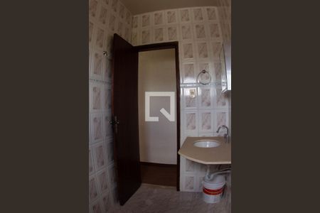 Casa para alugar com 420m², 2 quartos e 8 vagasBanheiro