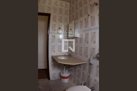 Casa para alugar com 420m², 2 quartos e 8 vagasBanheiro