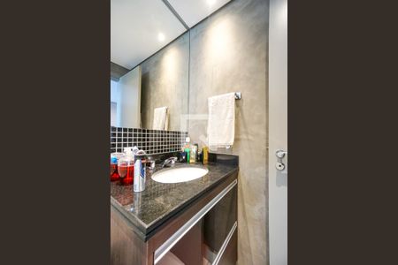 Apartamento à venda com 280m², 3 quartos e 4 vagasBanheiro da suíte 02