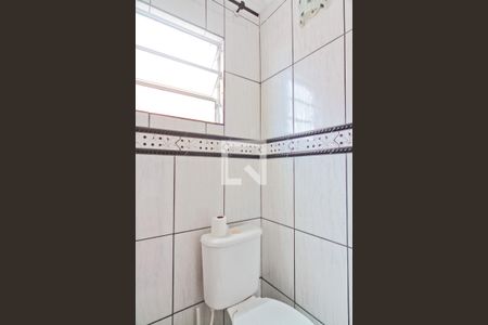 Lavabo de casa para alugar com 3 quartos, 125m² em Jaraguá, São Paulo