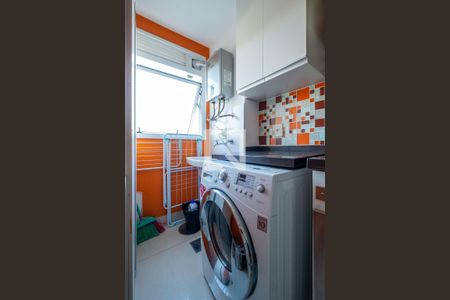 Apartamento à venda com 60m², 2 quartos e 1 vagaCozinha e Área de Serviço