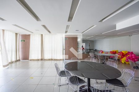 Apartamento à venda com 55m², 2 quartos e 1 vaga Apartamento à venda com 55m², 2 quartos e 1 vagaSalão de Festas