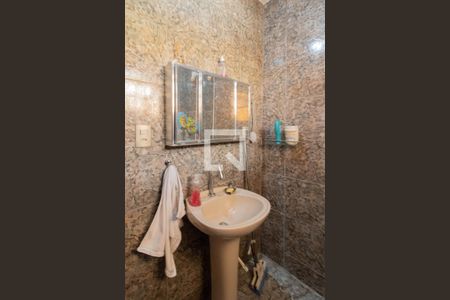 Casa à venda com 117m², 2 quartos e sem vaga Casa à venda com 117m², 2 quartos e sem vagaBanheiro